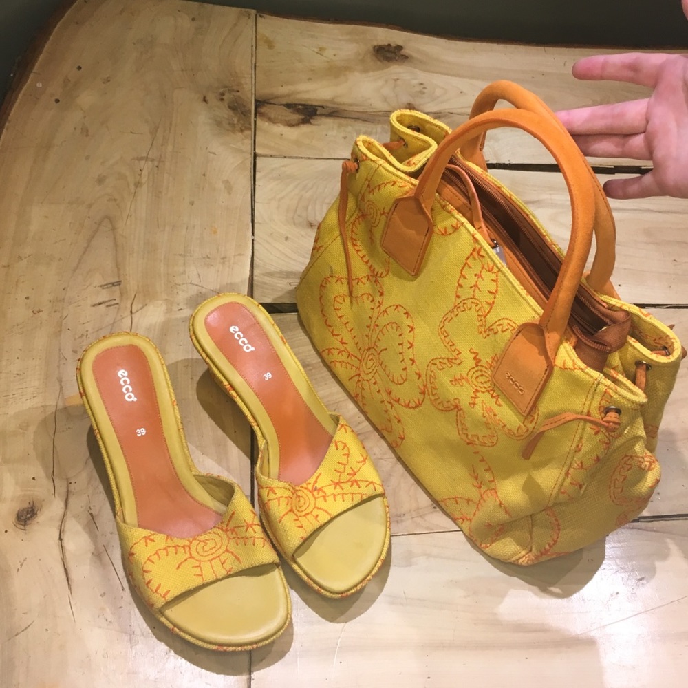 Matching Shoes 👠 and Purse 👛